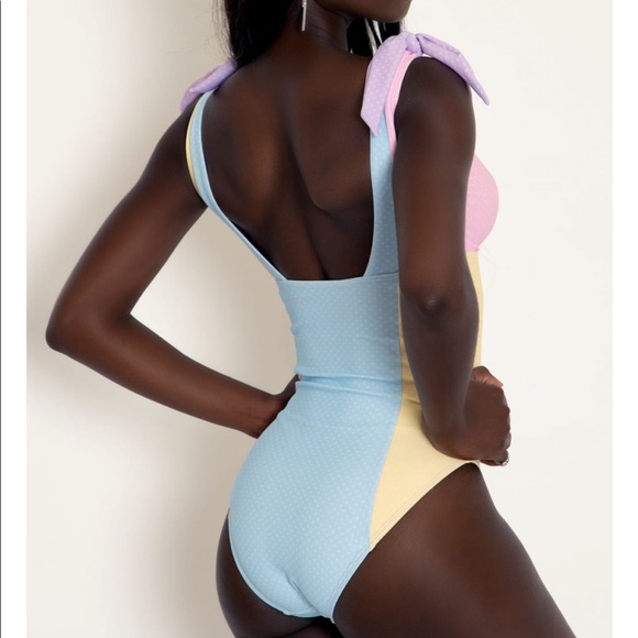 PASTEL POLKA COLOUR BLOCK SWIMSUIT NWT SIZE SMALL - Picture 3 of 7